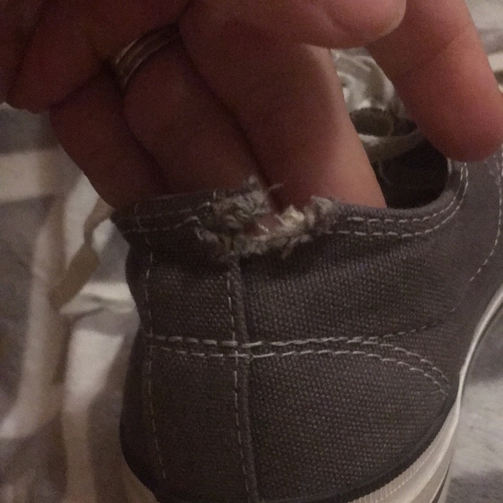 Grey Converse One Star - Picture 6 of 6